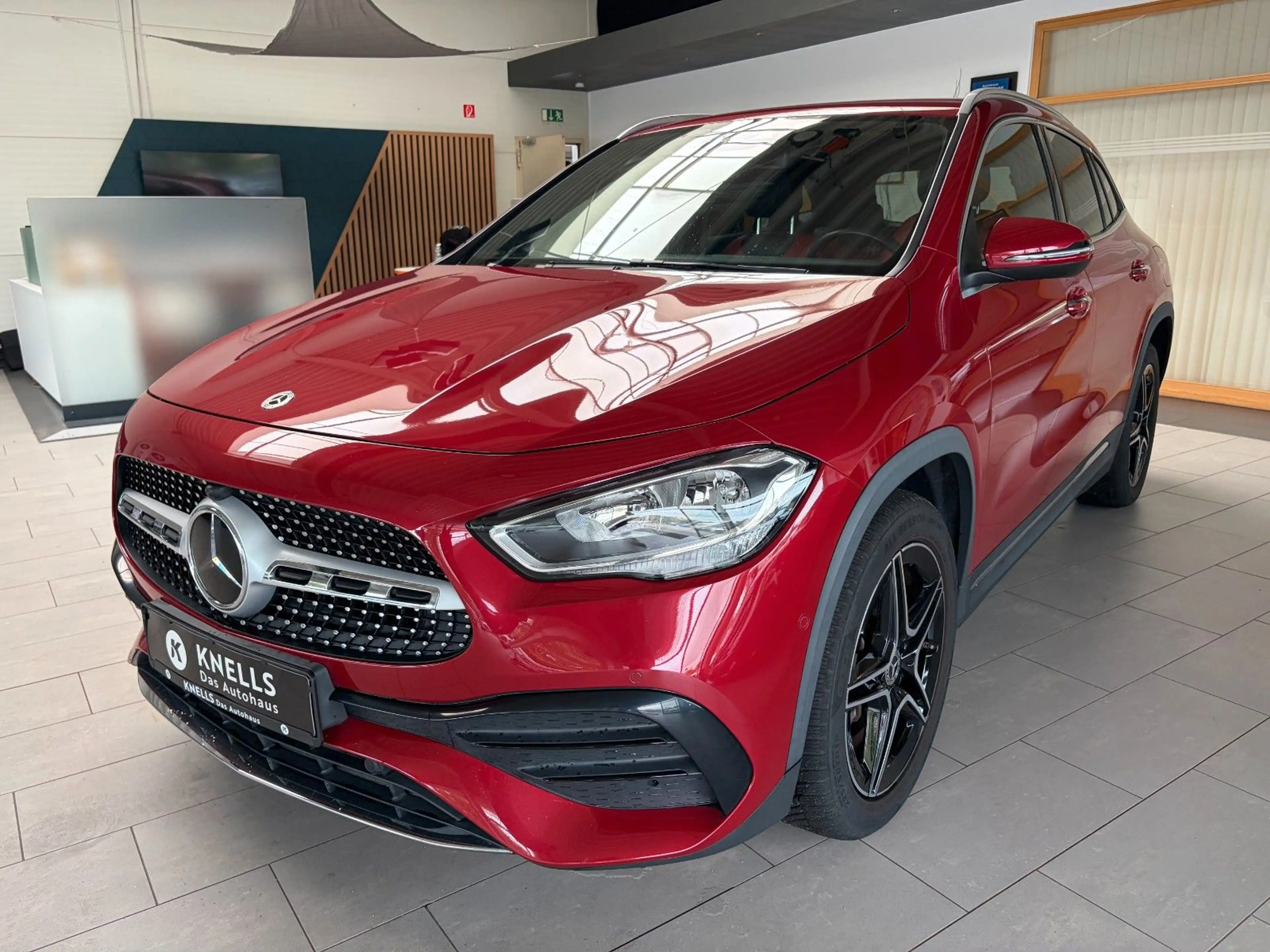 Mercedes-Benz GLA 250 e AMG-Line/AHK/DISTRO/LEDER/STANDH./DAB