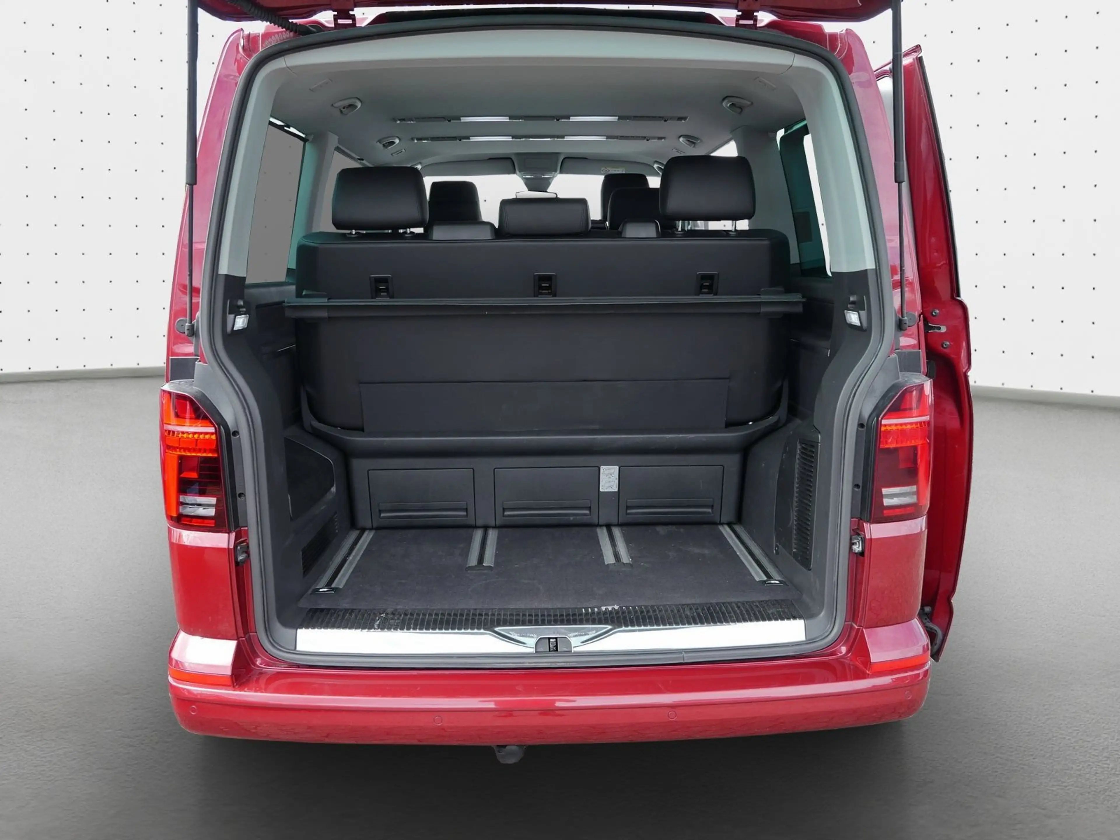 Volkswagen T6.1 Multivan 2.0 TDI Comfortline AHK*ACC*RFK — photo 11