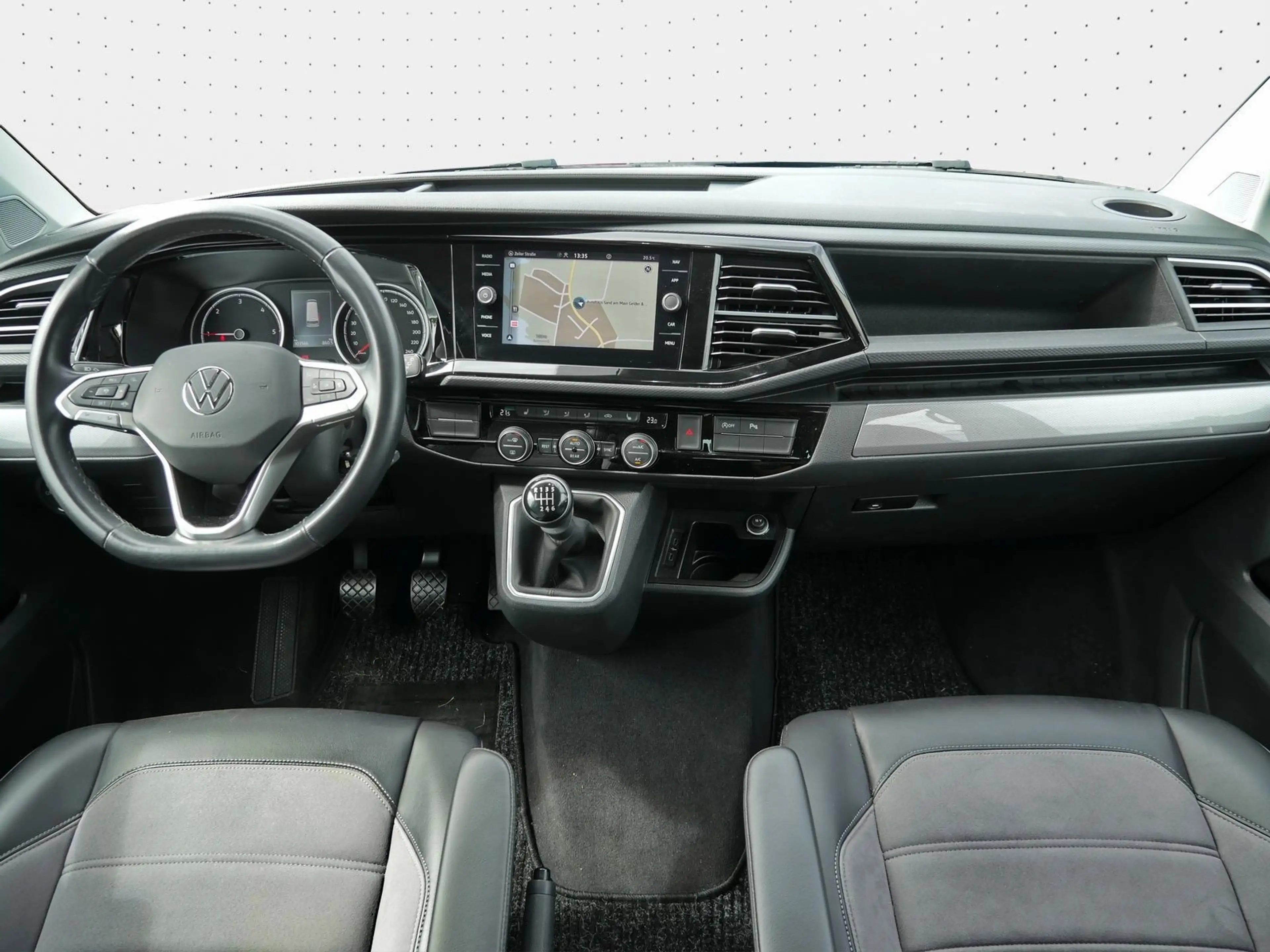 Volkswagen T6.1 Multivan 2.0 TDI Comfortline AHK*ACC*RFK — photo 5