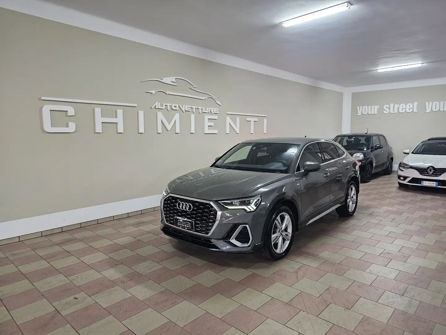 Audi Q3 Q3 Sportback 35 2.0 tdi S line edition s-tronic Grijs - 2