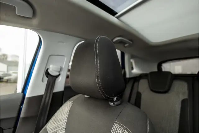 Opel Grandland X view 12