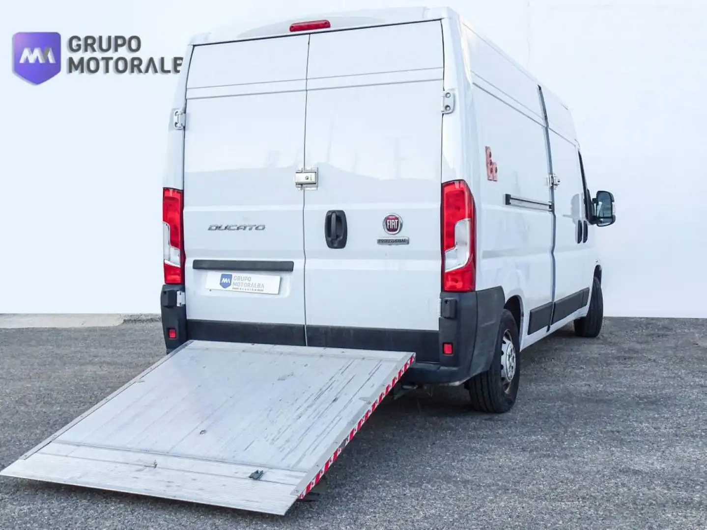 Fiat Ducato Fg. Maxi 35 2.3Mjt LPEGR Largo T.A 95kW Bianco - 2