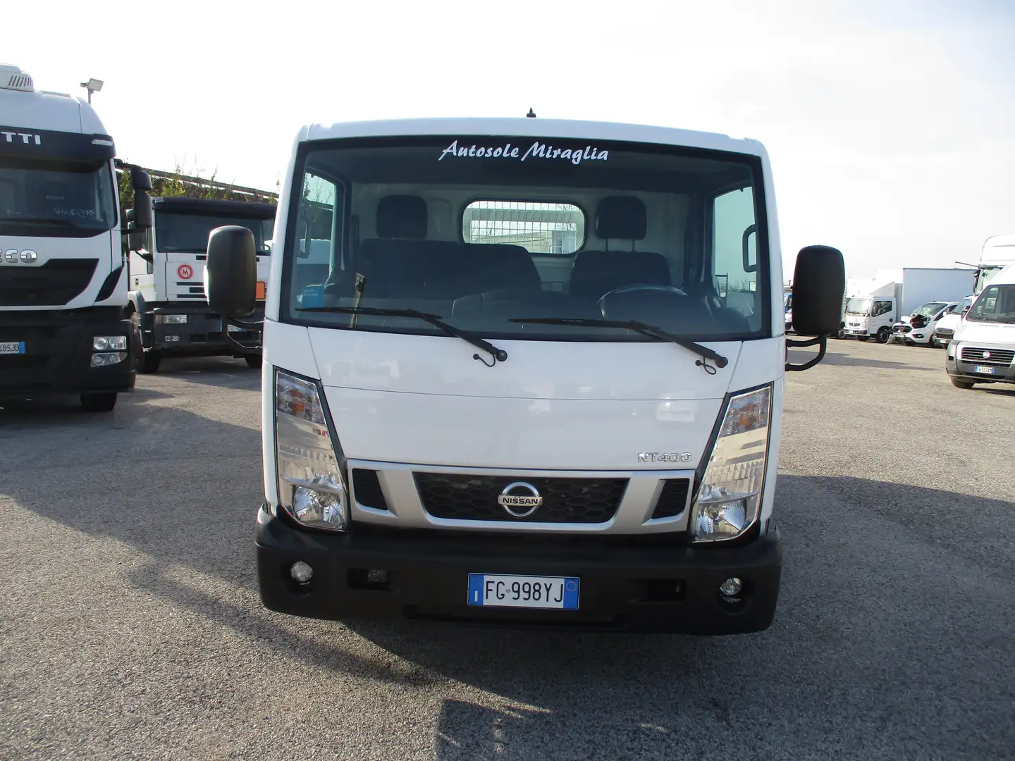 Nissan Cabstar 35-15 3000 150CV EURO 6 CASSONE FISSO DA 3.80 METR bijela - 2