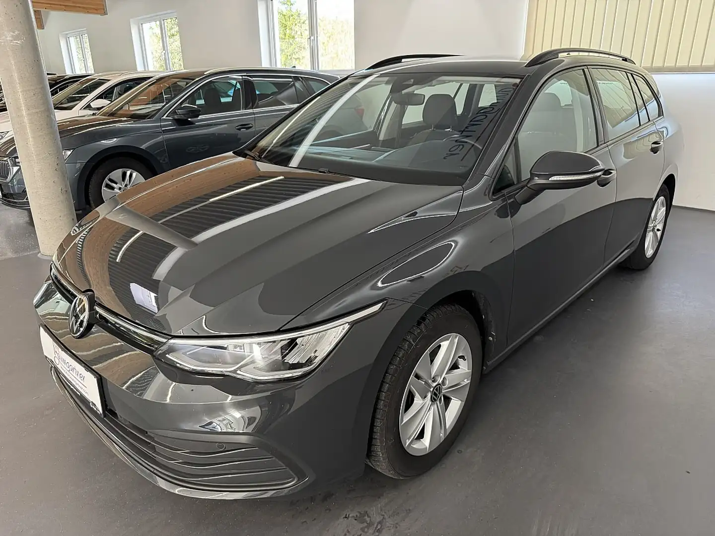 Volkswagen Golf Variant 2,0TDI DSG Life *LED*NAVI*ACC*AHK*Virtual Cockp... Grau - 2