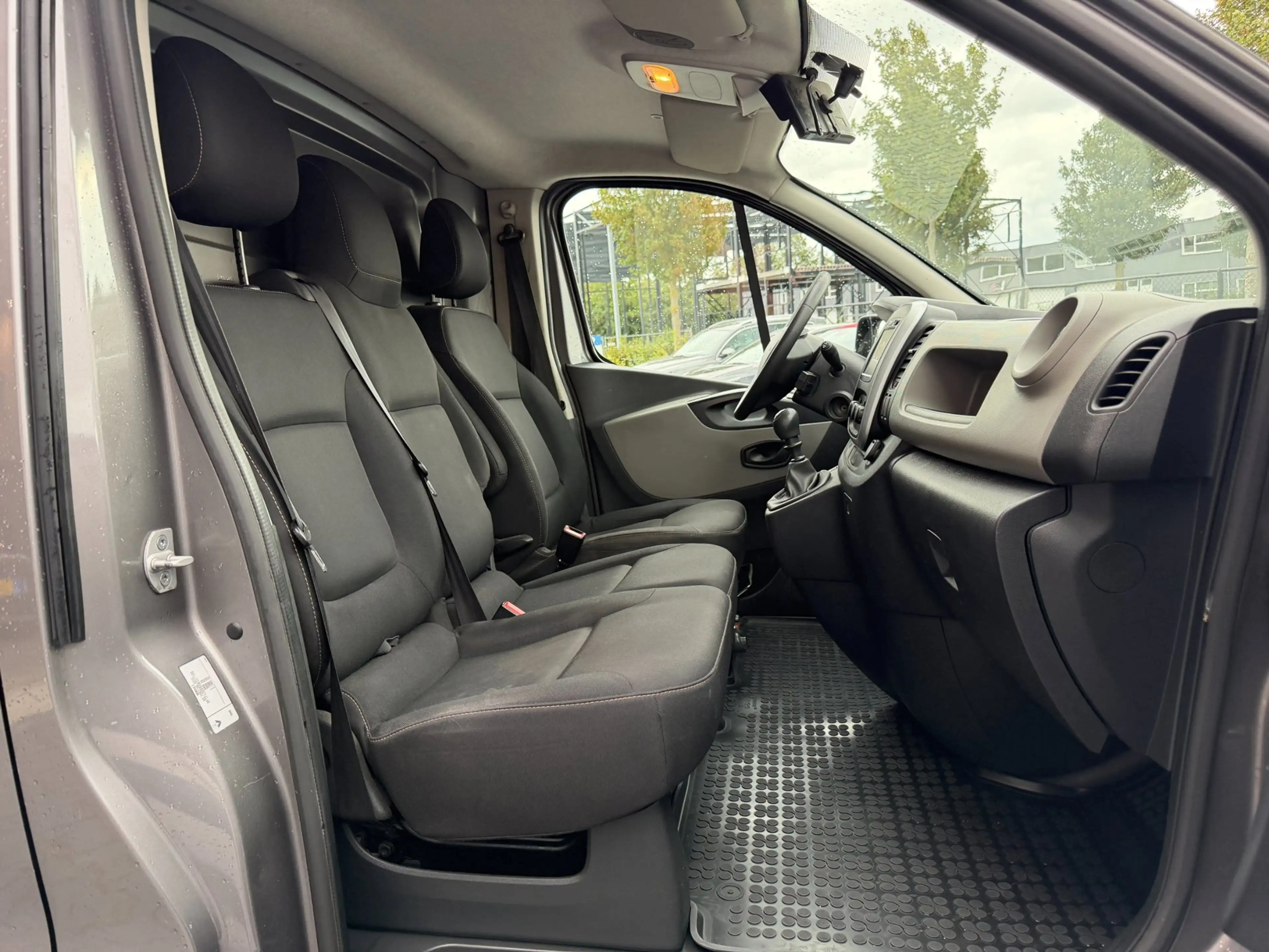 Renault Trafic 1.6 dCi T29 L2H1 Luxe dubbele schuifdeur vol optie — photo 8