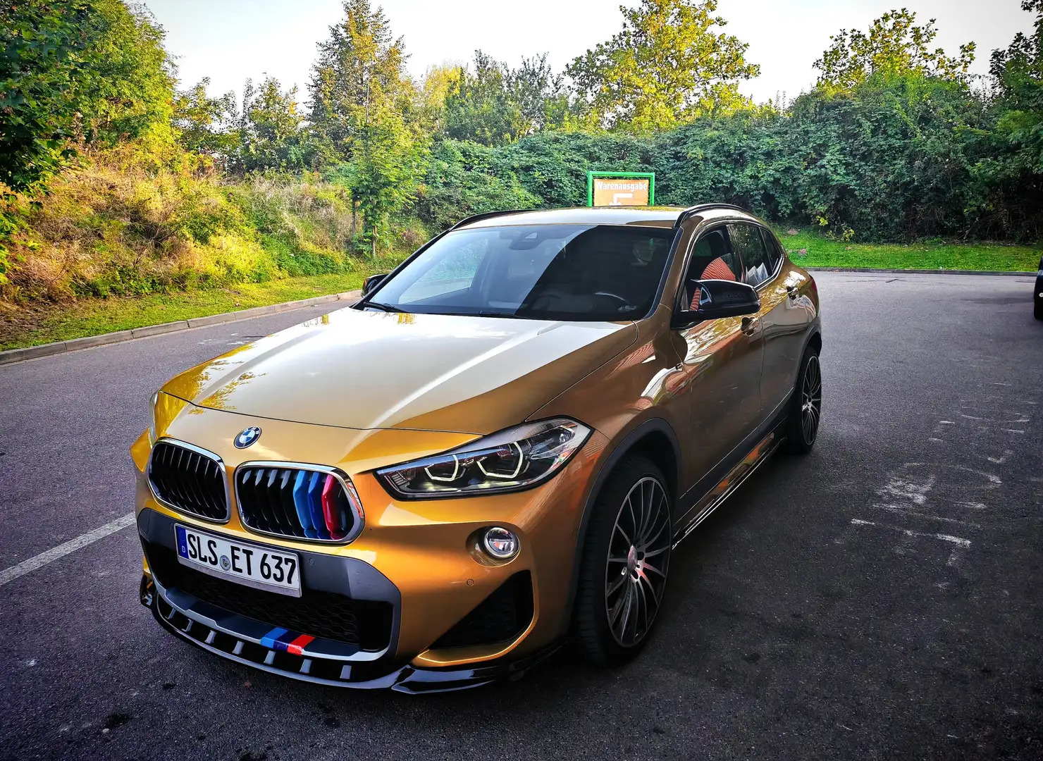 BMW X2 M X2 xDrive25d Aut. M Sport X 2JGarantie Vollausst. Or - 1