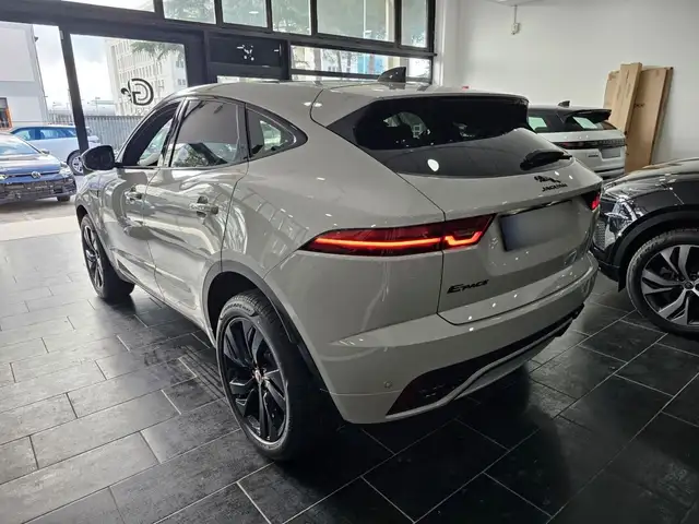 Jaguar E-Pace view 8