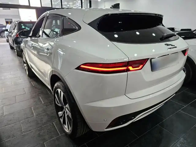 Jaguar E-Pace view 9