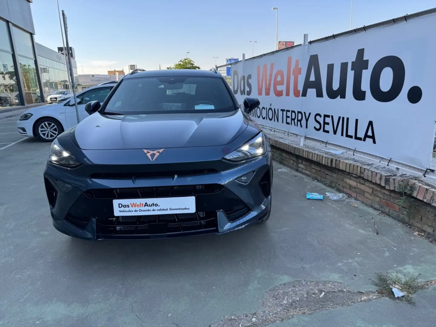 CUPRA Formentor 1.5 eTSI 150 DSG Gris - 1