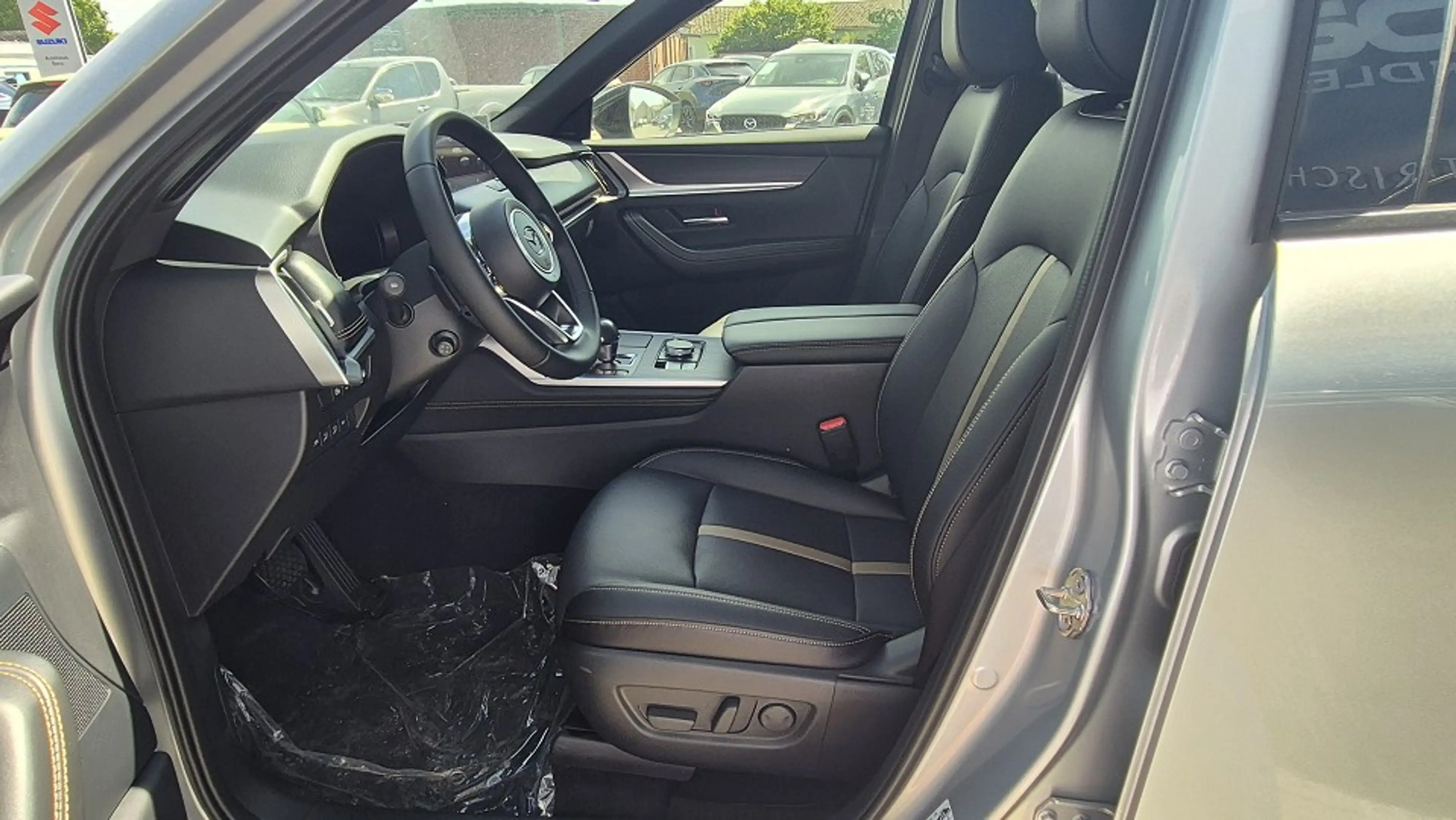 Mazda CX-60 2.5L e-SKYACTIV PHEV 327ps 8AT AWD Homura COSO — photo 6