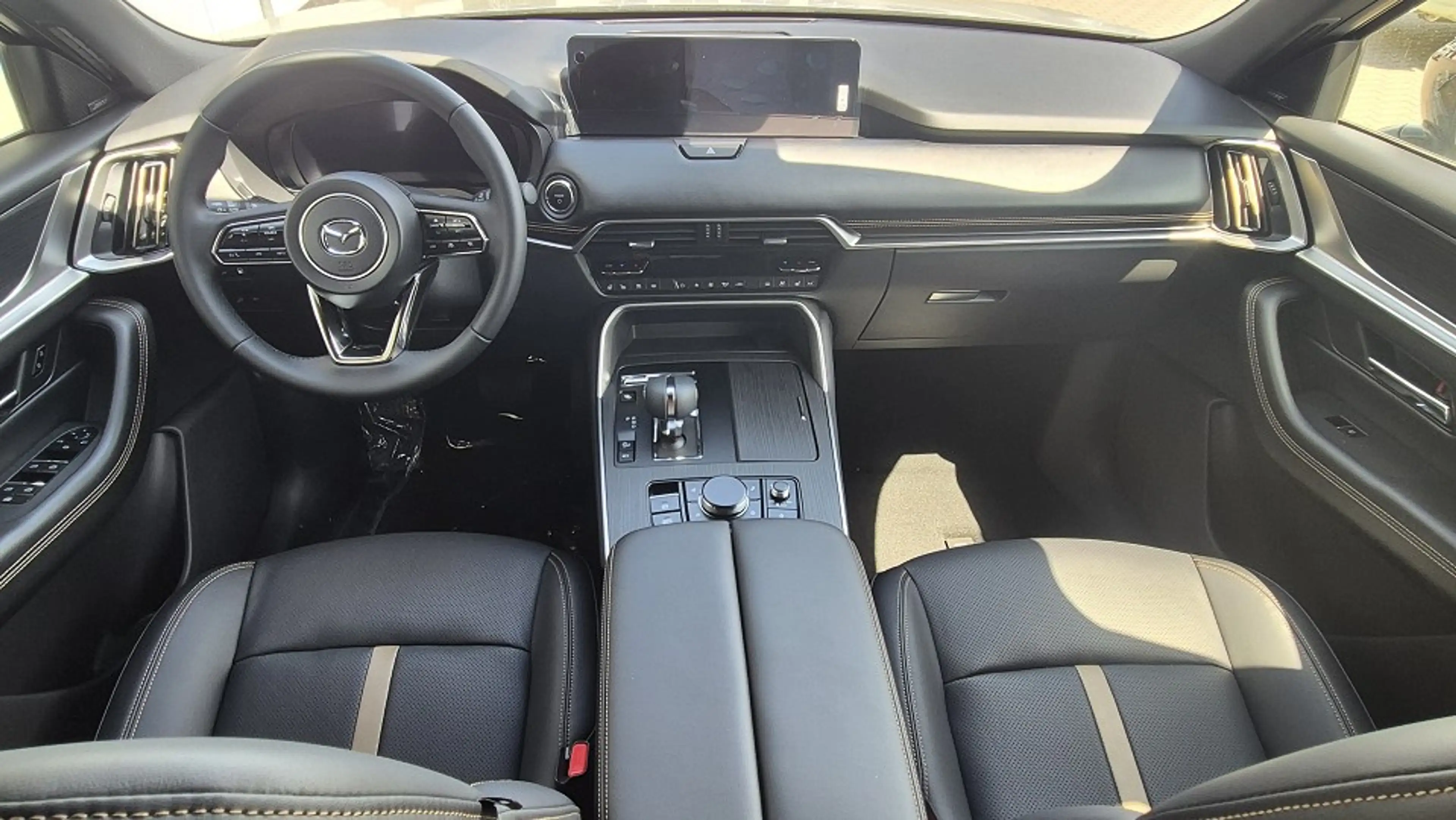 Mazda CX-60 2.5L e-SKYACTIV PHEV 327ps 8AT AWD Homura COSO — photo 9