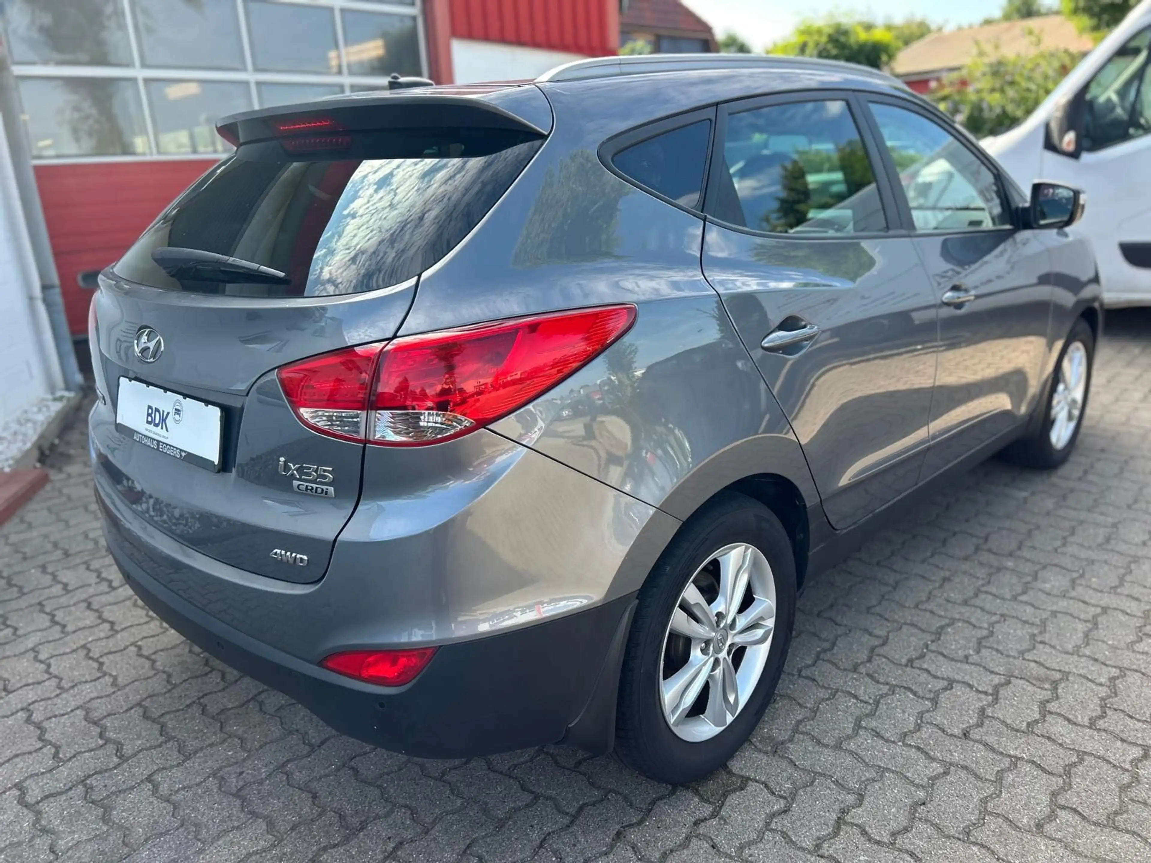 Hyundai iX35 Premium AWD/AUT/PANO/AHK/LEDER/NAVI/SHZ — photo 7