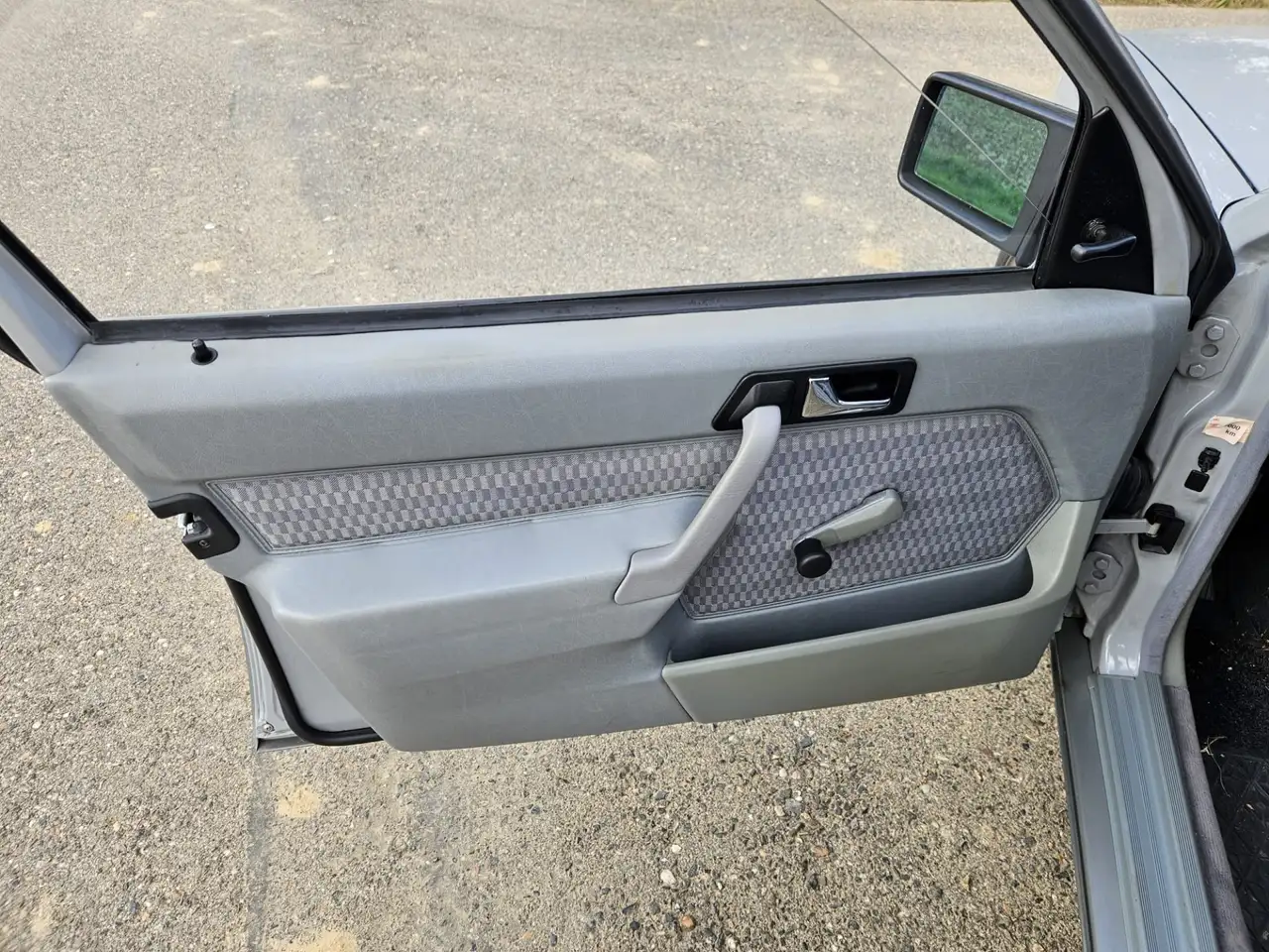 Mercedes-Benz 190 E, foto 7