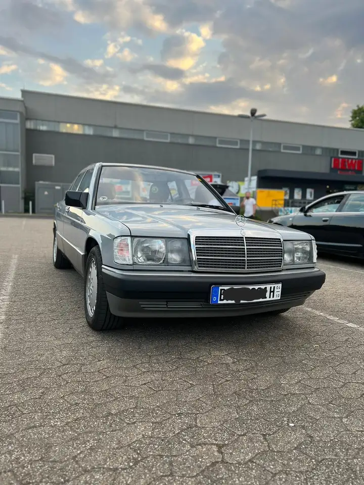Mercedes-Benz 190 E, foto 5