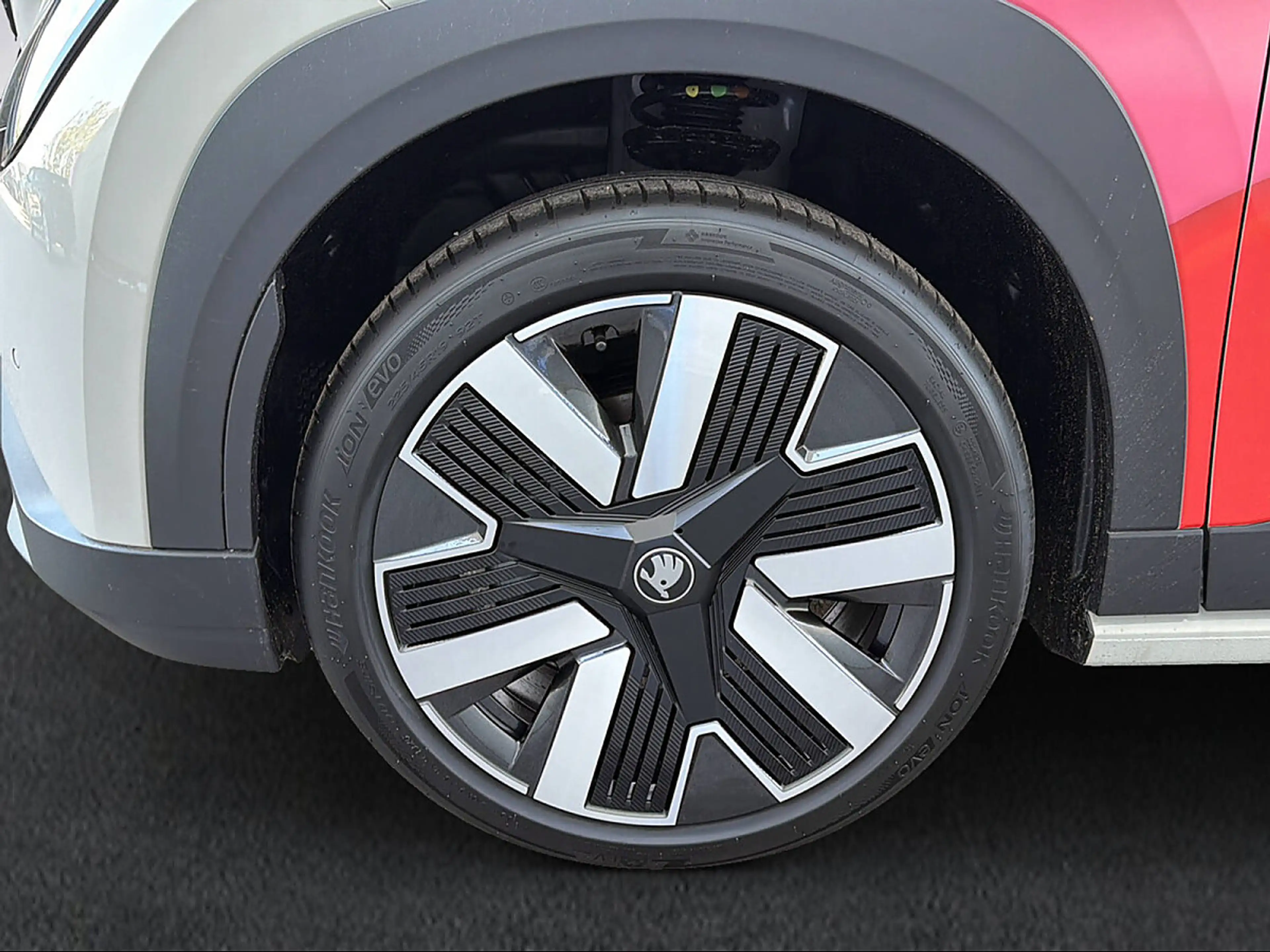 Skoda Epiq 55 Selection 51,7kWh — photo 5