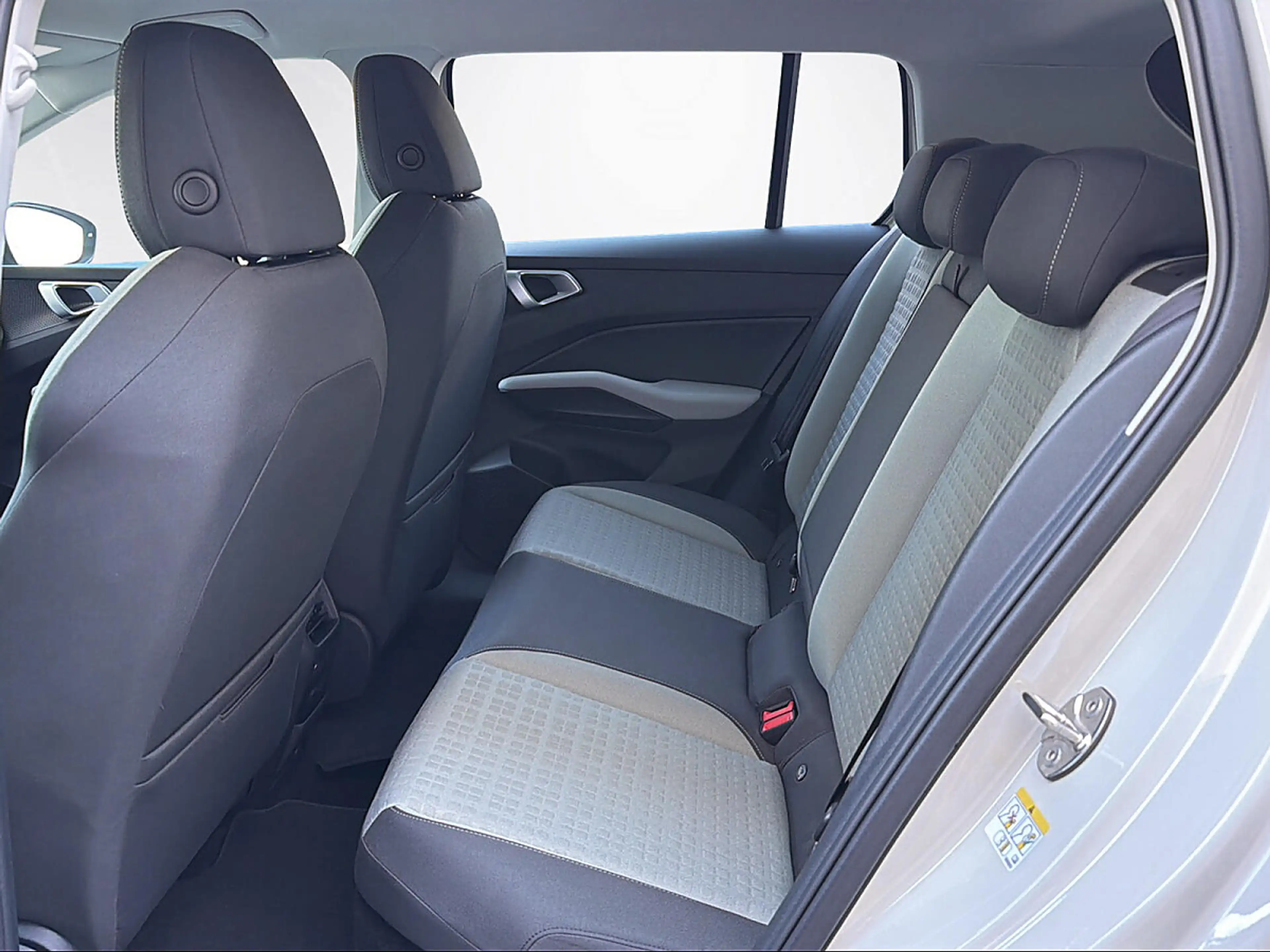Skoda Epiq 55 Selection 51,7kWh — photo 11