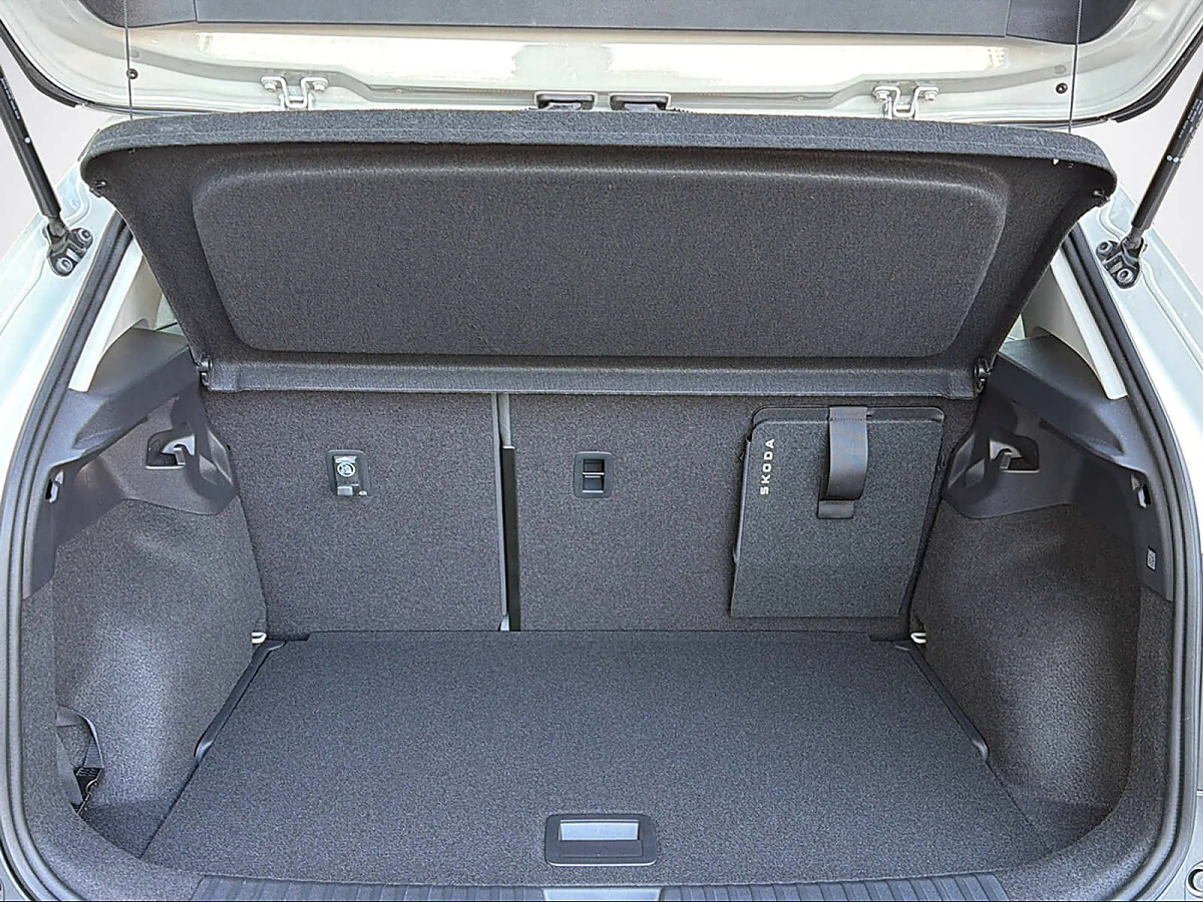 Skoda Epiq 55 Selection 51,7kWh — photo 6