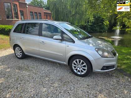 Opel Zafira 1.6 Executive 7-persoons AIRCO/cruise