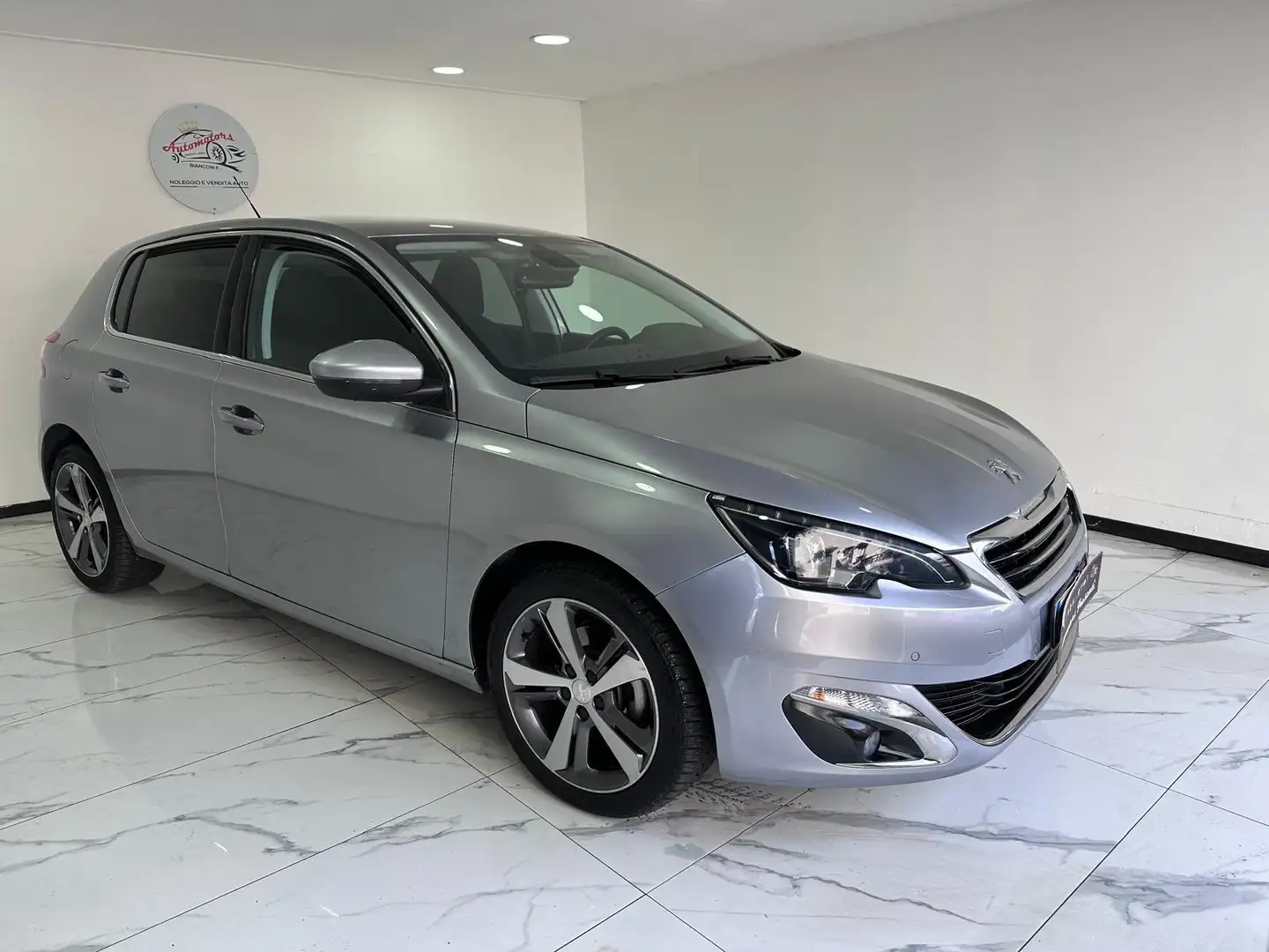 Peugeot 308 Peugeot 308 II 2017 5p 1.6 bluehdi Allure s - 2