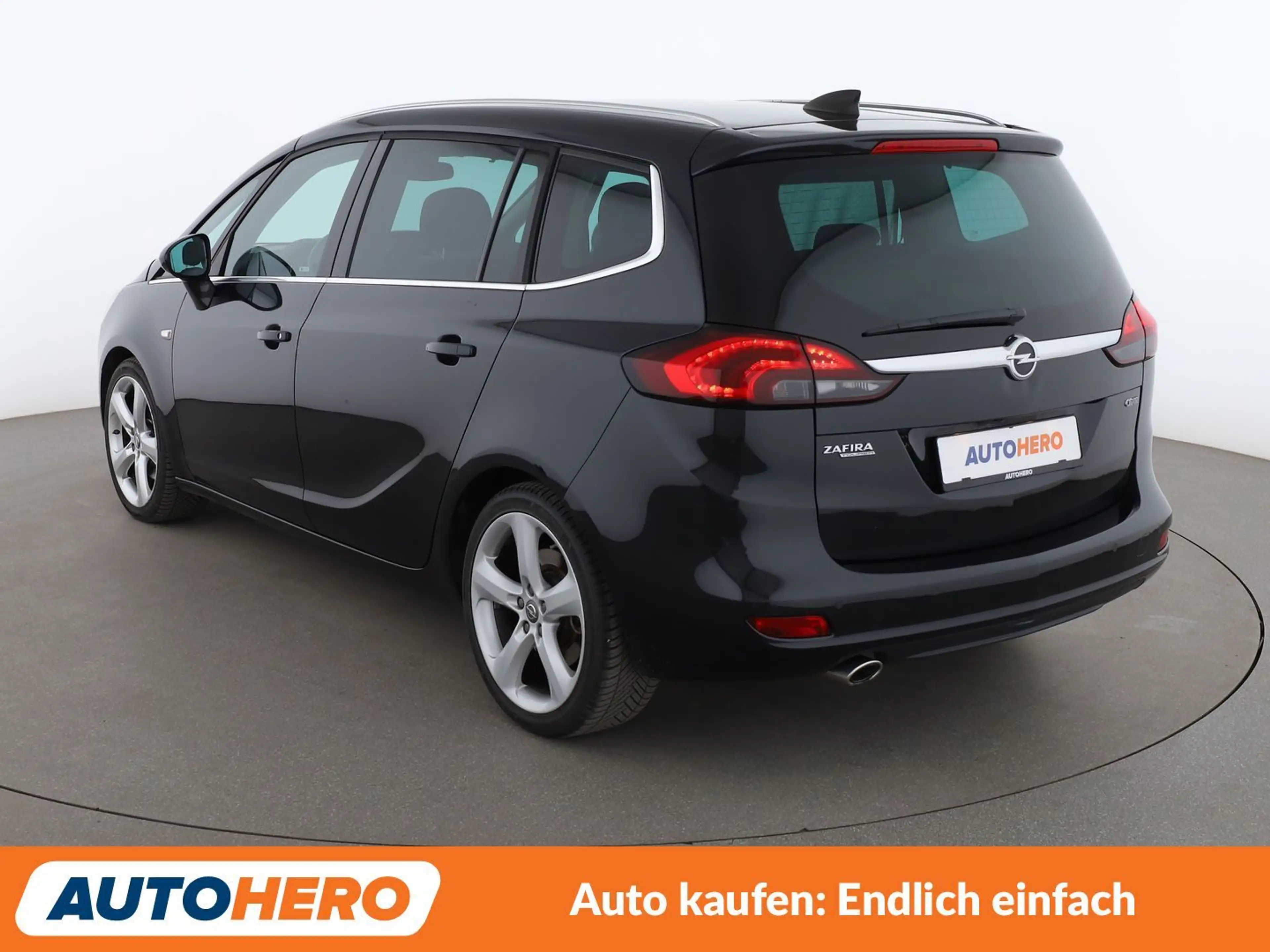 Opel Zafira Tourer 2.0 CDTI Innovation — photo 3
