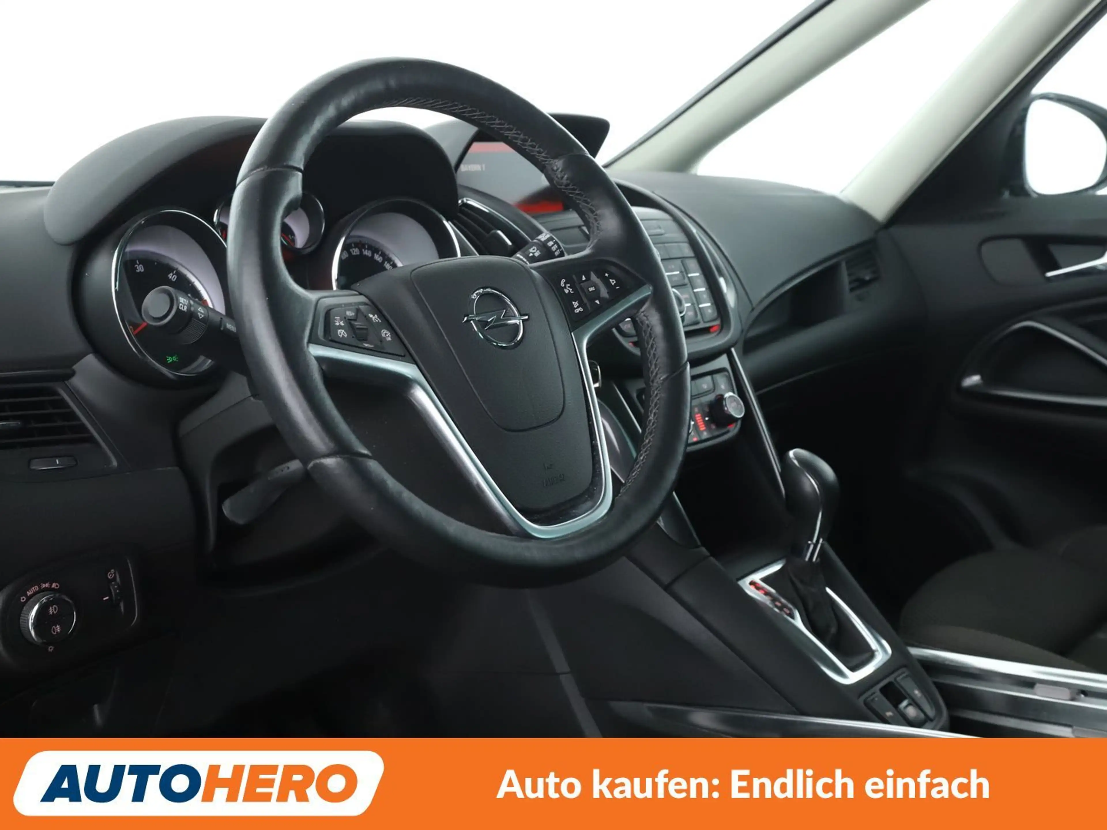 Opel Zafira Tourer 2.0 CDTI Innovation — photo 10