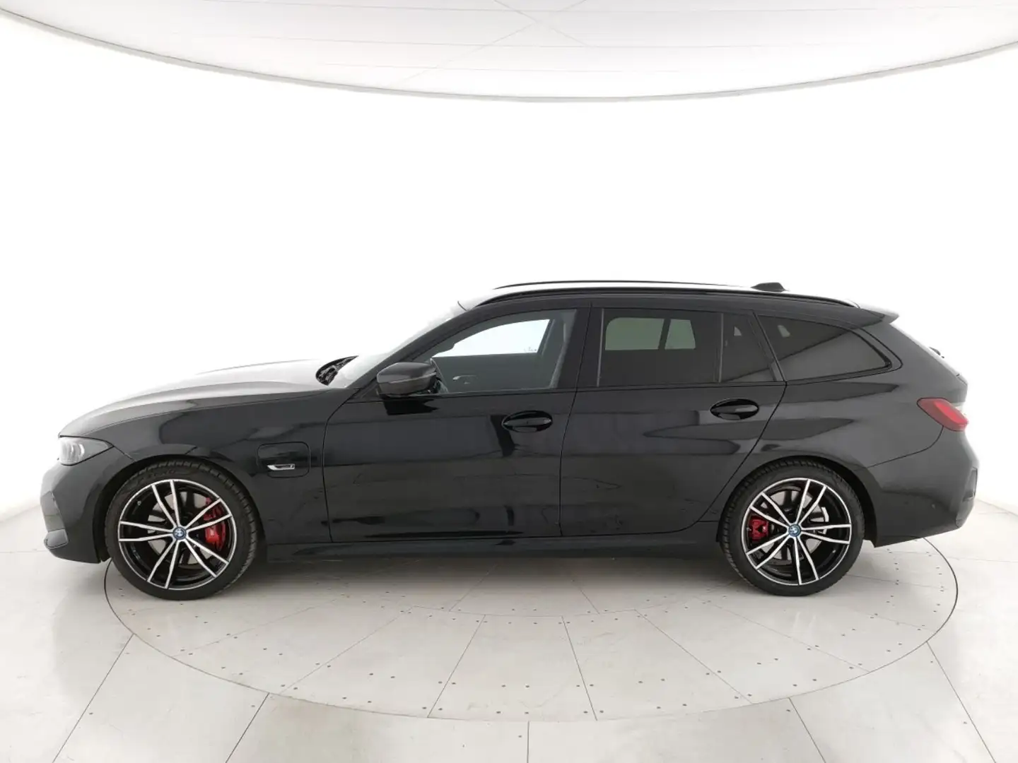 BMW 320 Serie 3 320e Touring MSport auto Nero - 2