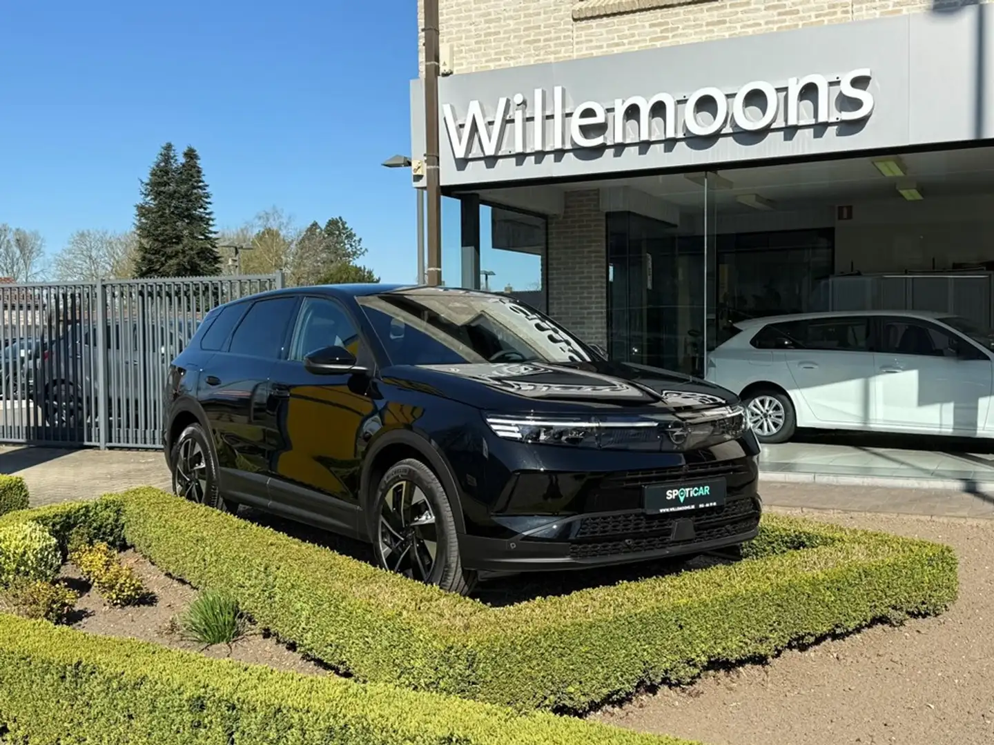 Opel Grandland GS  1.2 Turbo Hybride Daginschrijving!! *360° came Zwart - 1