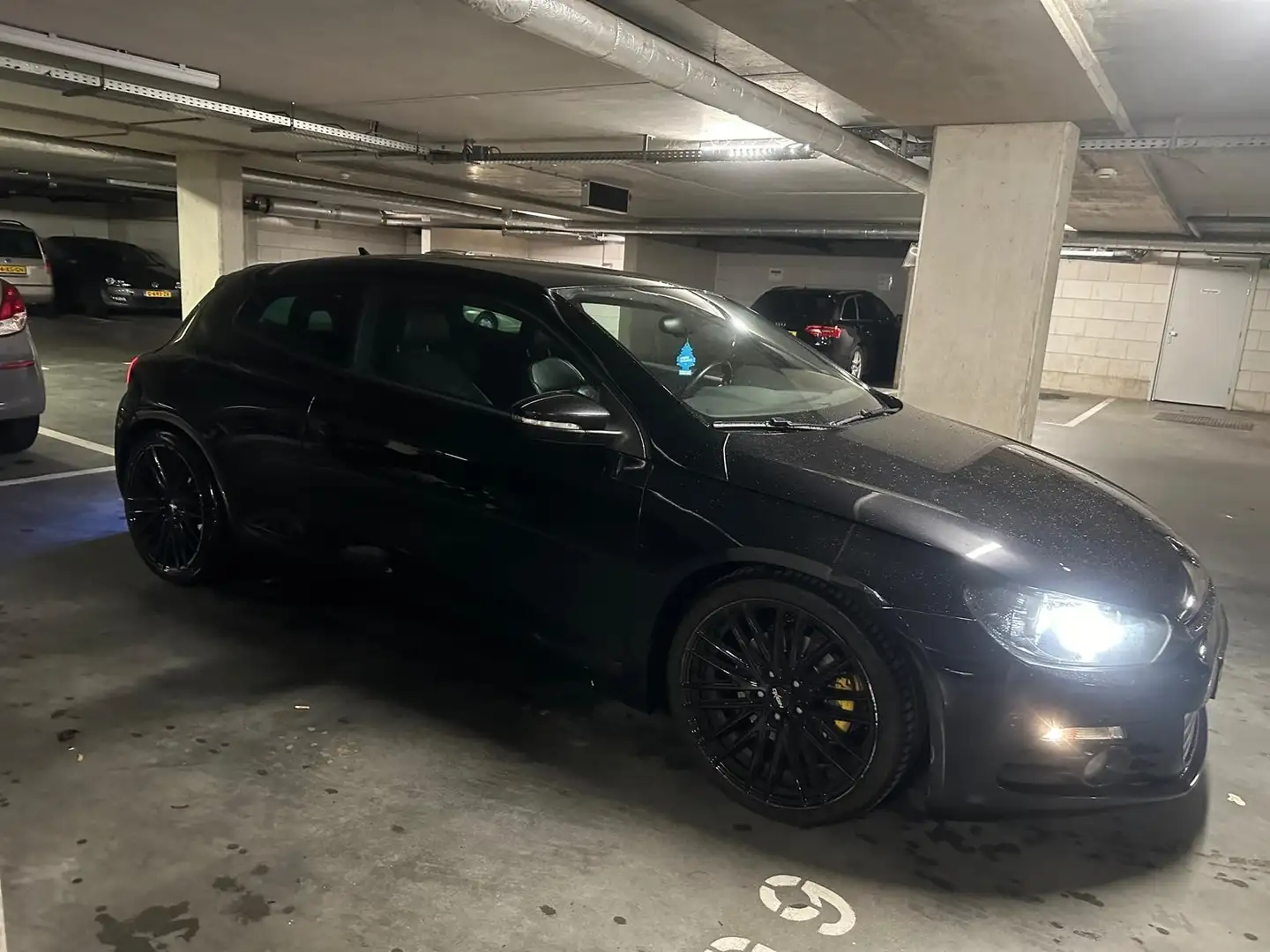 Volkswagen Scirocco 2.0 TSI Zwart - 2