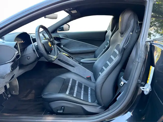 Ferrari Daytona view 11