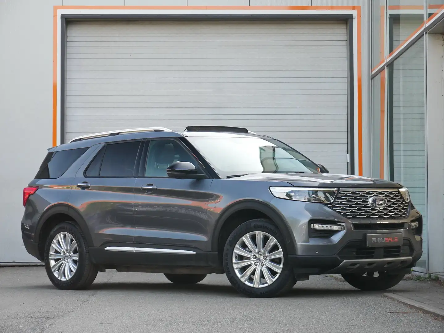 Ford Explorer PHEV 3.0 AWD Platinum 4X4 7pl Grijs - 2