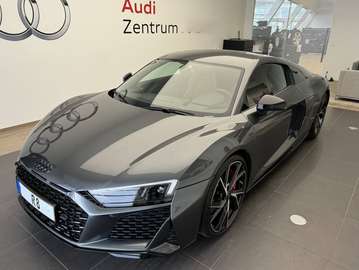 R8 V10 performance 5.2 FSI RWD S tronic WIE NEU