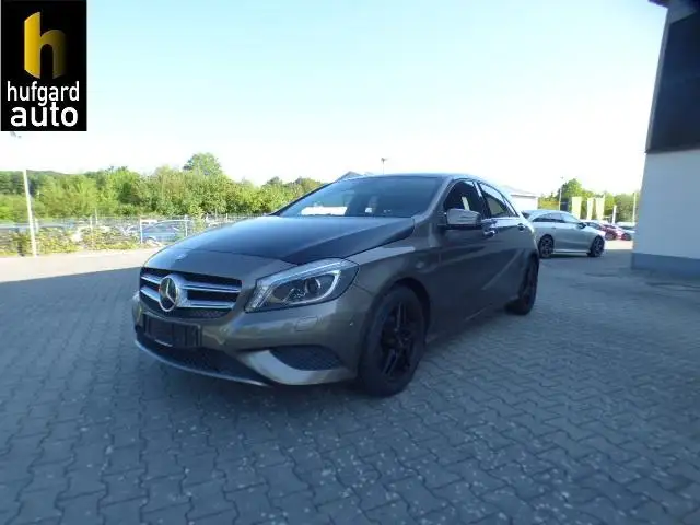Mercedes-Benz A 180 CDi 7G-DCT Urban 80 kW (109 PS), Automatik, Fro...