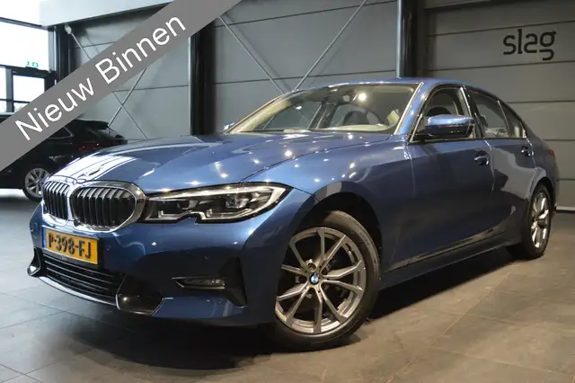 BMW 318 3-serie 318i Edition navi clima cruise pdc trekhaa
