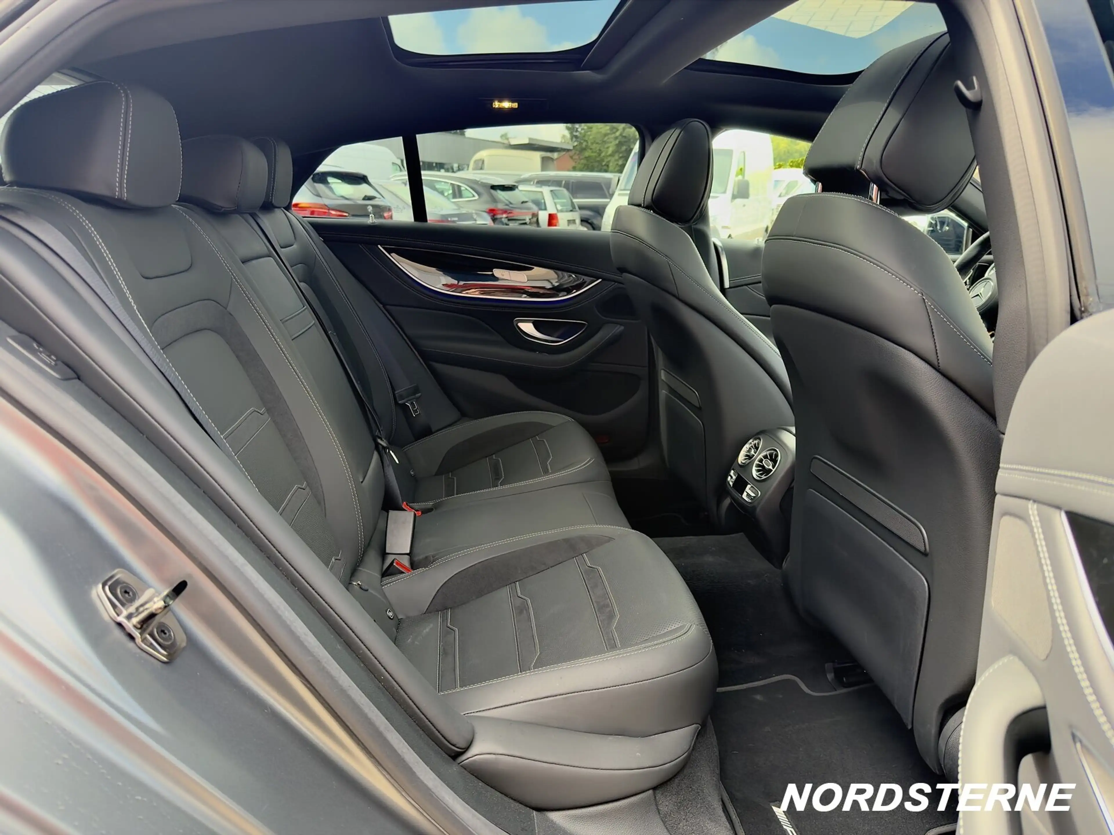 Mercedes-Benz AMG GT AMG GT 53 4Matic+ PANO+RACE+360°KAMERA+HEAD-UP — photo 15