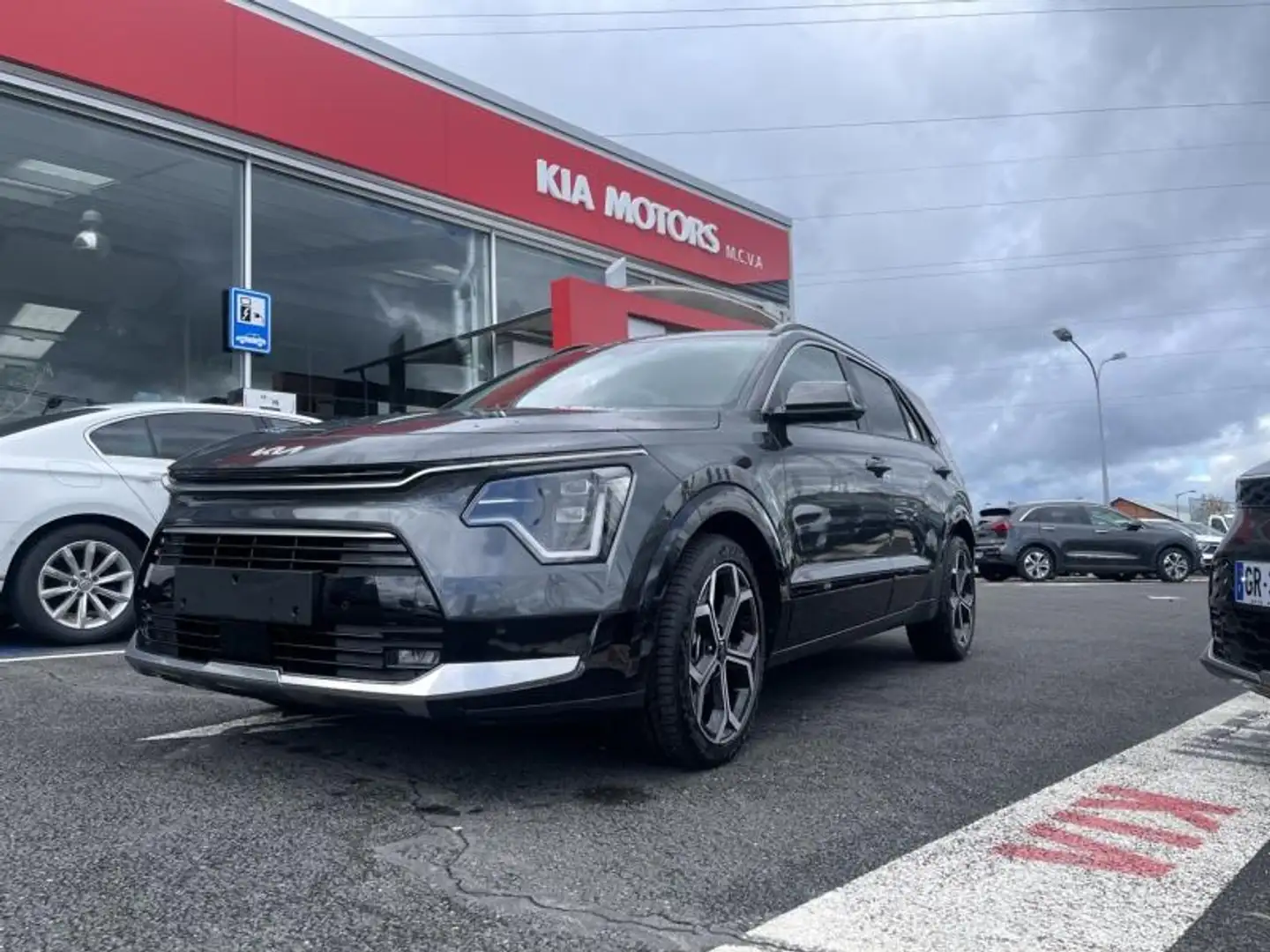 Kia Niro 1.6 GDi 129ch HEV Premium DCT6 - 1