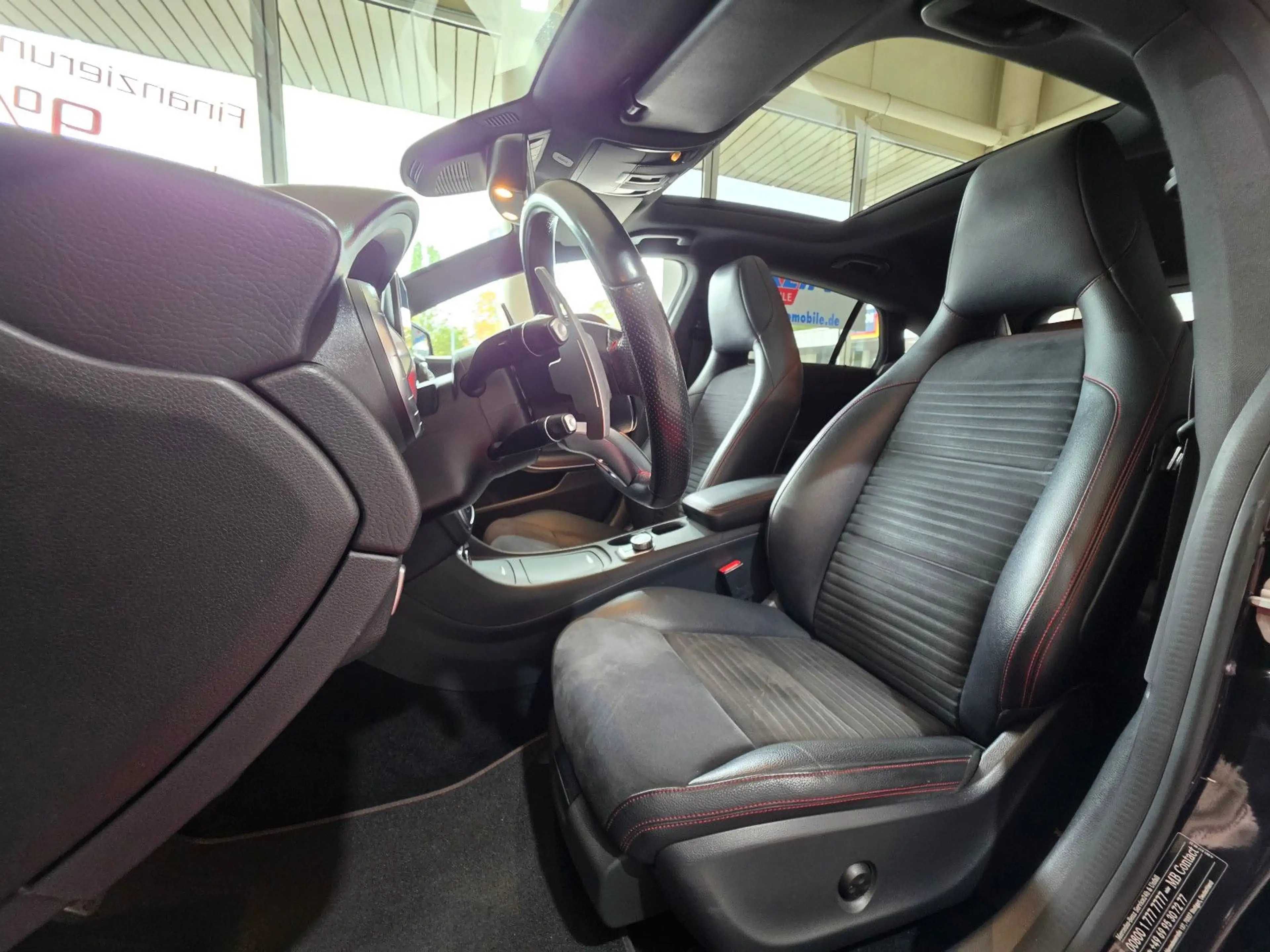 Mercedes-Benz CLA 220 AMG LINE+PANO+NIGHT+RFK — photo 8