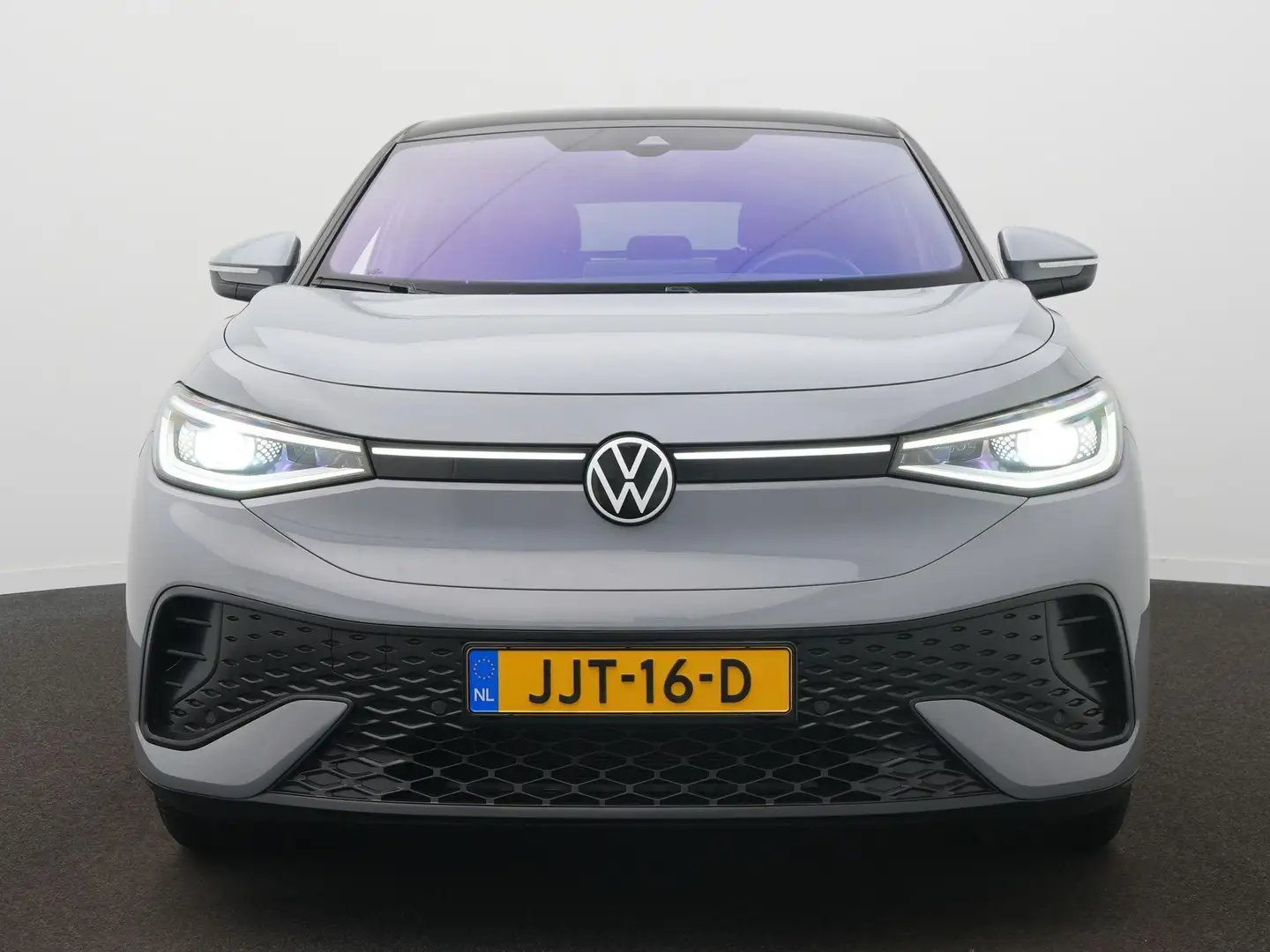 Volkswagen ID.5 Pro 77 kWh / Panodak / Camera / IQ-Light / Stoelve Gris - 2