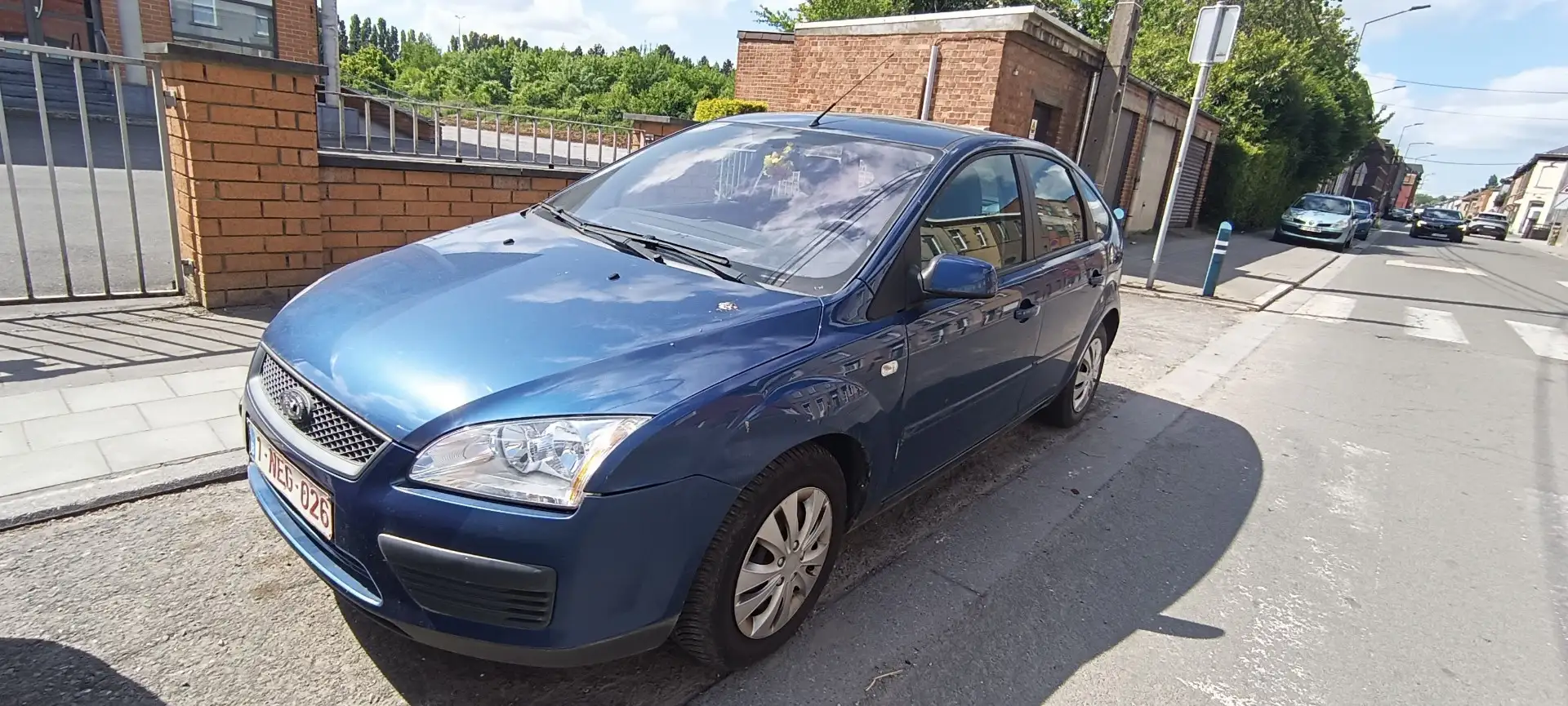 Ford Escape focus - 1