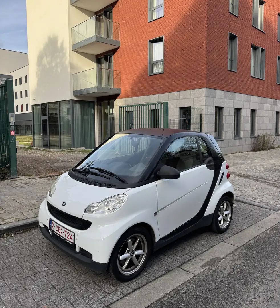 smart forTwo Coupé 1.0 61ch mhd Pure Softouch - 1