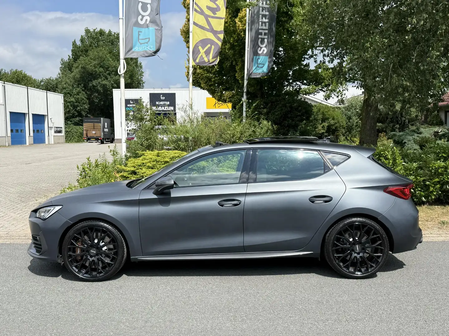 CUPRA Leon VZ300 2.0 TSI DSG•Pano•Beats Gris - 2