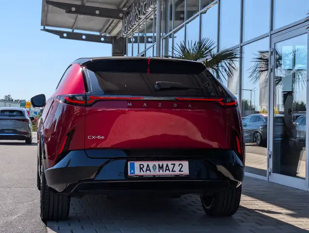 Mazda CX-6e view 5