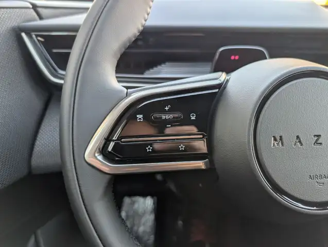 Mazda CX-6e view 12