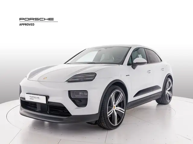 Porsche Macan 4