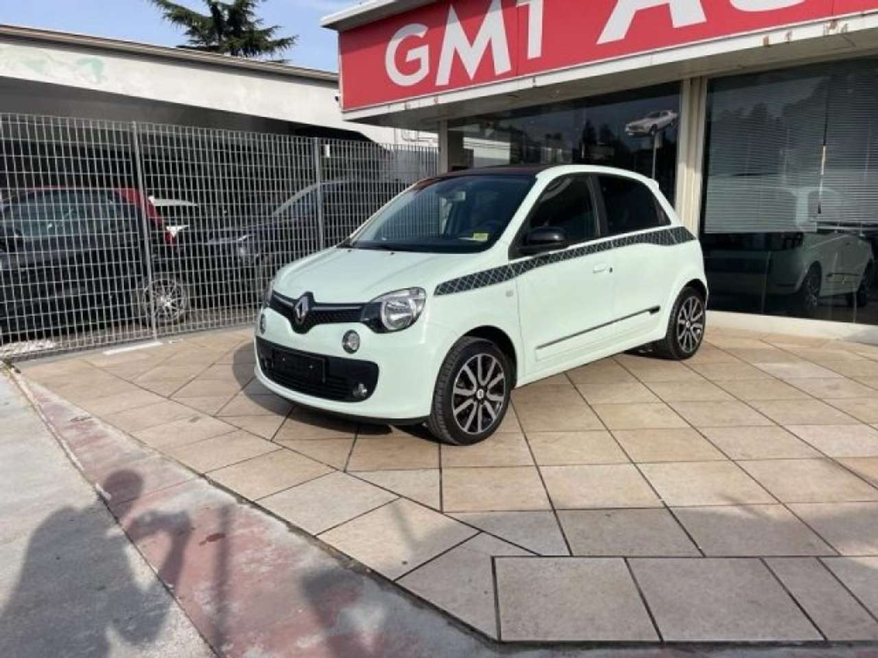 Renault Twingo CABRIO LA PARISIENNE 0.9 90CV CERCHI 16" PELLE