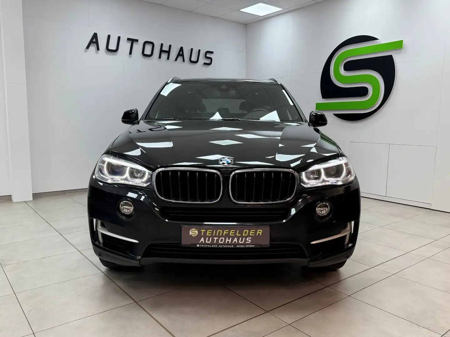 BMW X5 xDrive 30d/HUD/LEDER/PANORAMA/NAVI/7.SITZER Schwarz - 2
