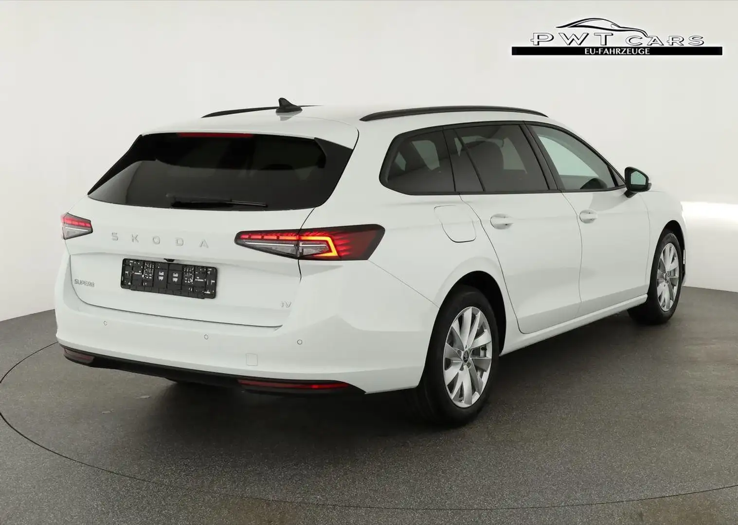 Skoda Superb Combi 1.5 TSI iV 150kW Selection DSG Selection,... Weiß - 2