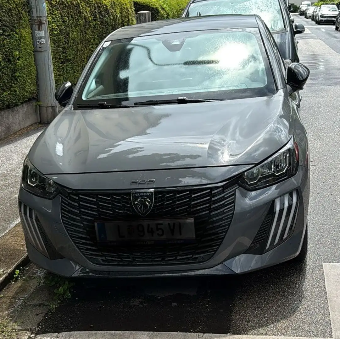 Peugeot 208 208 Hybrid 100 e-DCS6 StyleStyle Grau - 2