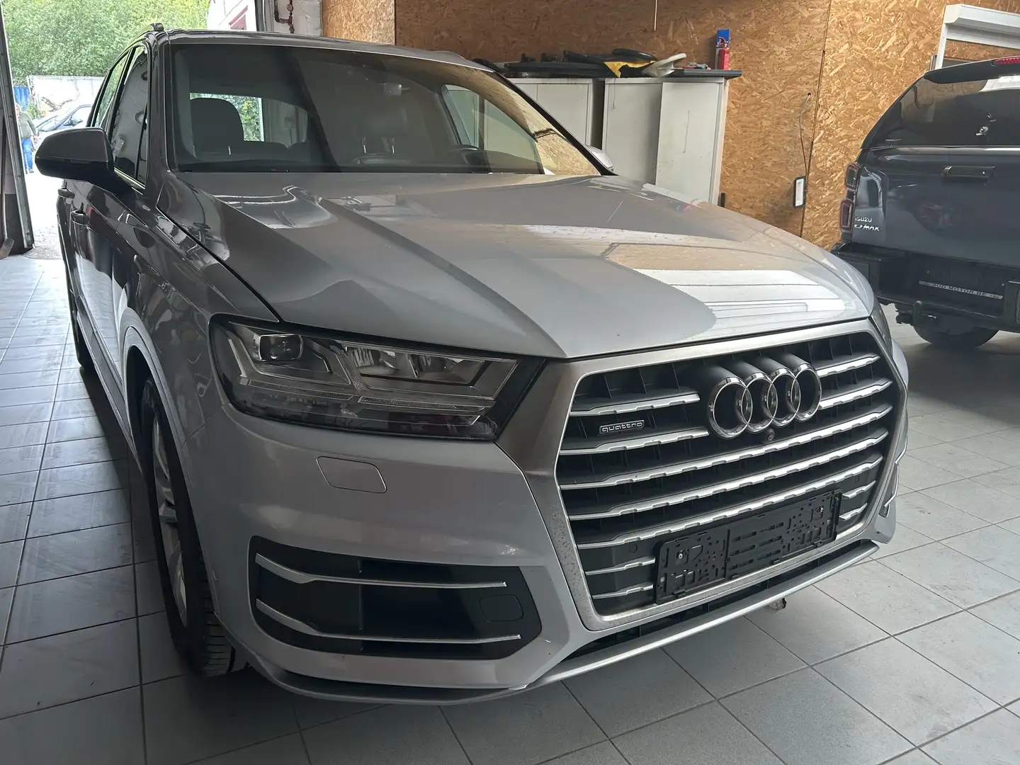 Audi Q7 Q7 3.0 TDi V6 Quattro Tiptronic 7place Срібний - 1