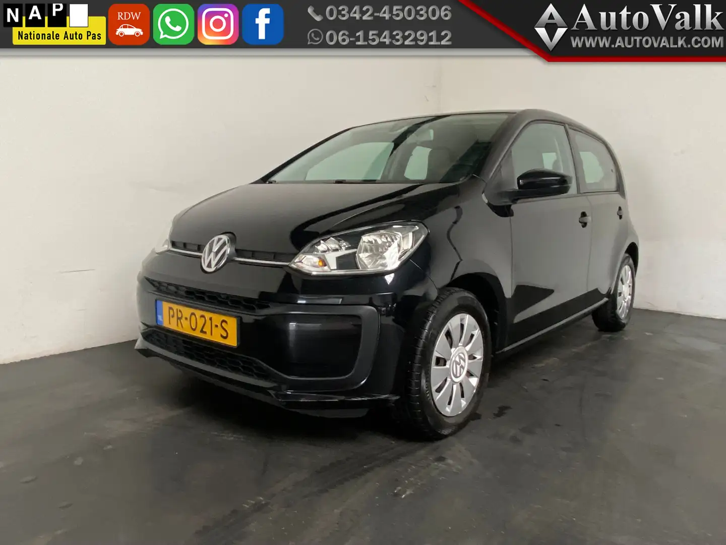 Volkswagen up! 1.0 BMT move up! Zwart - 1