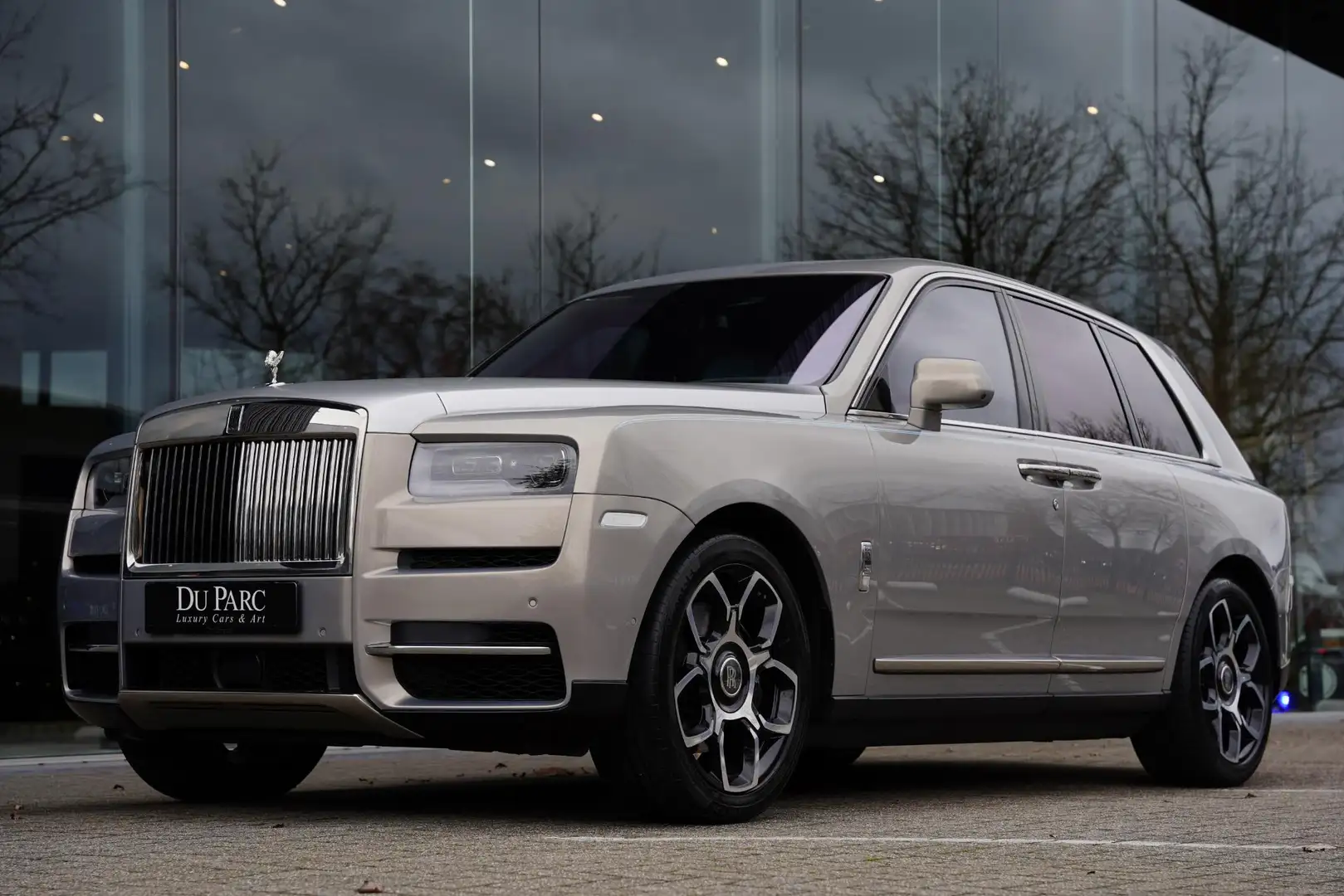 Rolls-Royce Cullinan 6.75 V12 / Bespoke Audio / Starlight / Twin-Coachl Silber - 1